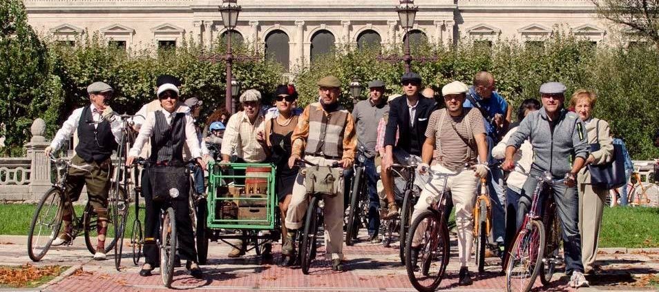 bicis clásicas. foto de grupo