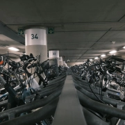 Edificios-con-plazas-para-bicis